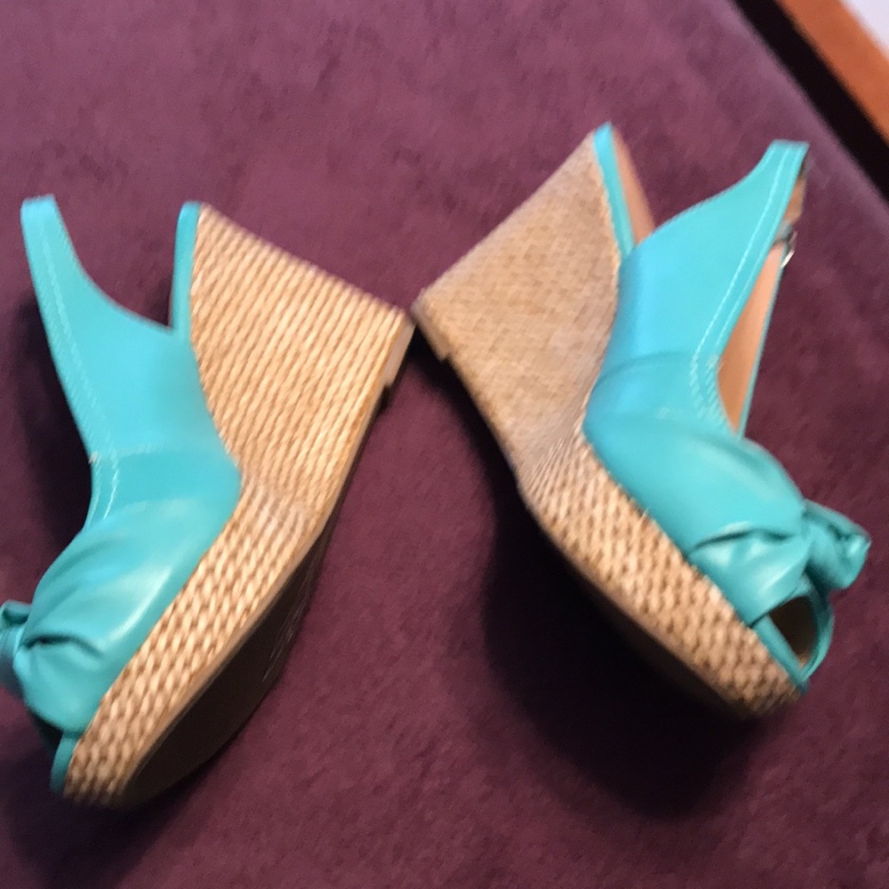 Shoes - Picture 7 of 7